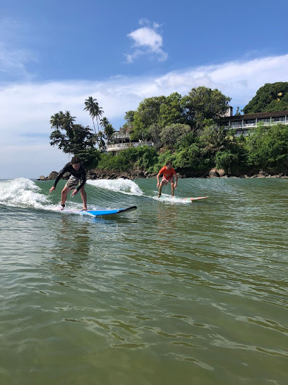 Owakanda Surf School